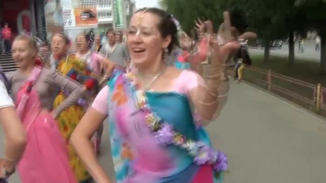 Харинама-санкиртана в г. Каменск-Уральский, 31.08.2013 смотреть онлайн