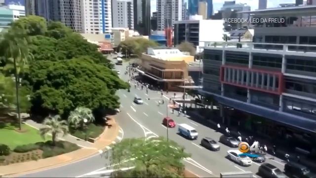 Australian Teens Arrested For Scooter Street Jam смотреть онлайн