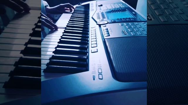 Synthé Pulp Fiction (yamaha PSR 1100) смотреть онлайн
