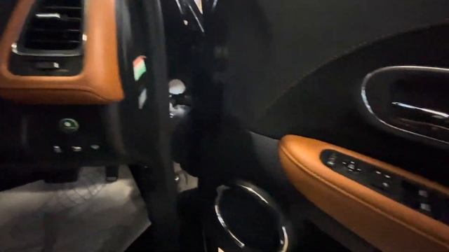 Honda Vezel, 2014 год смотреть онлайн