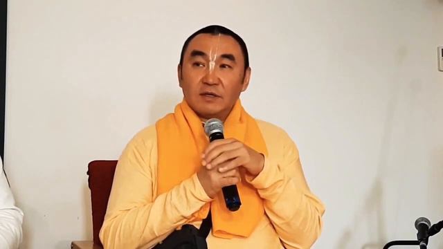 Кришна всегда отвечает (Бхакти ретрит 2021). Е.М. Даяван прабху смотреть онлайн