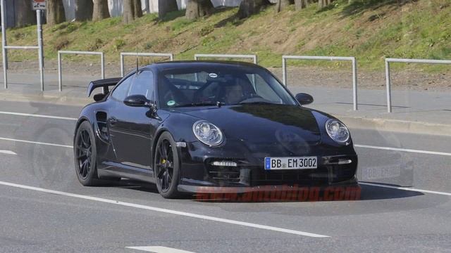 2011 Porsche 911 GT2 (Spy Shots)
