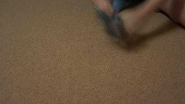 БОЙ!!!! Серая ящерица против Плащеносной ящерицы! смотреть онлайн