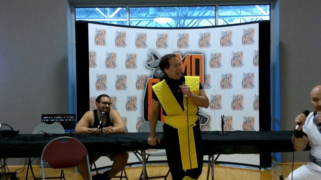 Mortal Kombat Panel (Daniel Pesina, Richard Divizio) MO Game Con 2018 смотреть онлайн