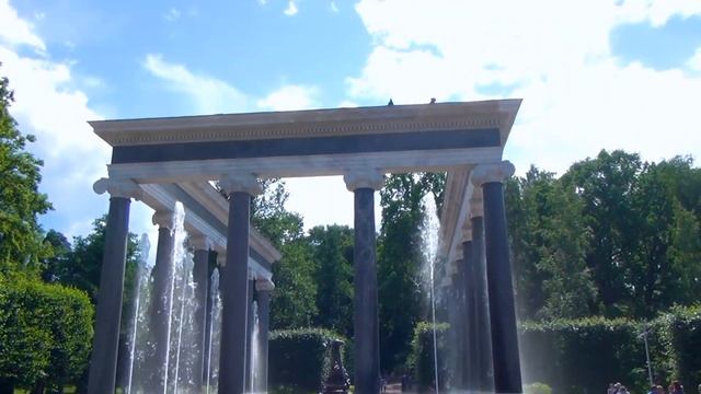 Большое путешествие в Санкт-Петербург | Петергоф | 1 Часть смотреть онлайн