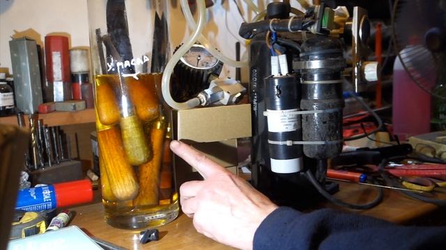 Вакуумная пропитка рукоятей ножей маслом 2 часть. смотреть онлайн