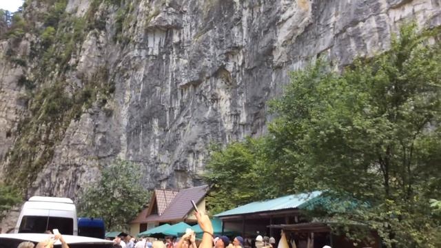 Каменный мешок .Абхазия смотреть онлайн