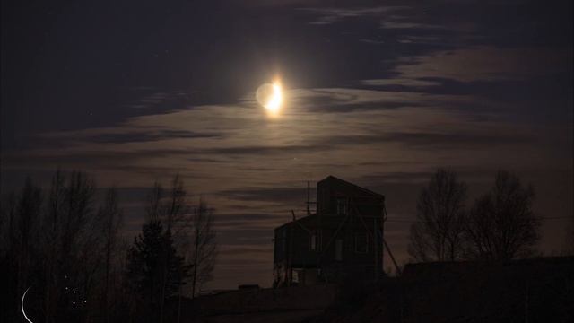 Закат пепельной луны 6 мая 2022, Ленобласть. смотреть онлайн