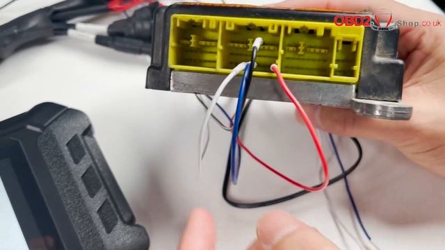Godiag obd2 Jumper replaces P004 adapter with OBDSTAR P50 to do Nissan airbag test - obd2shop.co.uk смотреть онлайн