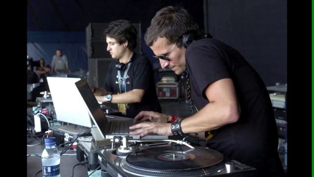 Valentino Kanzyani & Marko Nastic Live @ Impuls 2001, Sarajevo, BiH (2001) смотреть онлайн