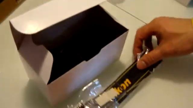 Nikon D3100 lens kit Contents check/ Unboxing смотреть онлайн