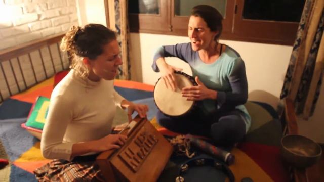 Mantra: Om namo bhagavate vasudevaya by Mariana -Luciana смотреть онлайн