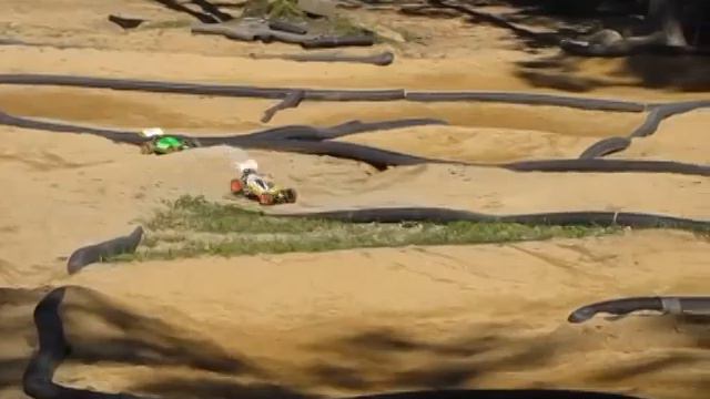Hiram and Dick at Hillside R/C Raceway part 2 смотреть онлайн