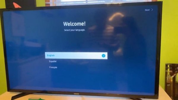 Samsung - 40" Class 5 Series LED Full HD Smart Tizen TV Review