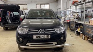 Mitsubishi L200 установка би-светодиодных линз Aozoom A17 и ПТФ OsnovaLed