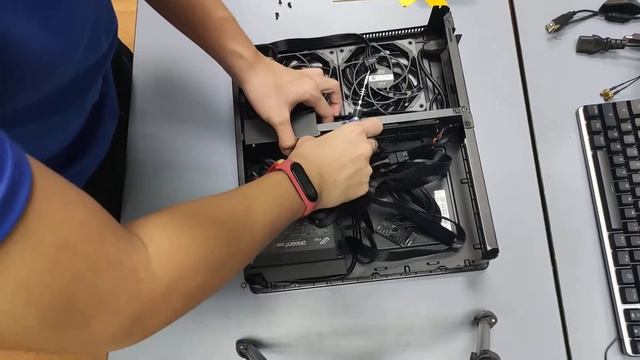 Node 202 Dissembly Video (Sneek Peek) смотреть онлайн