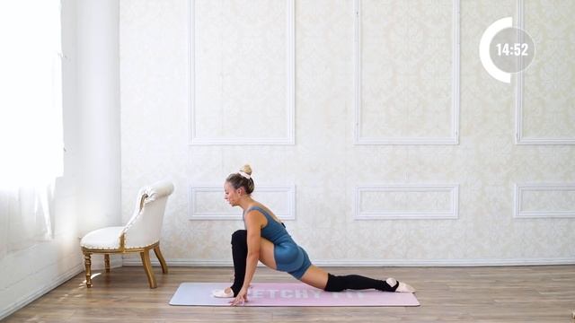 Beginner Barre Flexibility Routine (Stretches For The Inflexible)