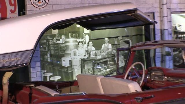 AUTOWORLD MUSEUM :30 Program Stream смотреть онлайн