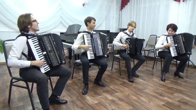 019 Бызов "Казаки"(вариации на тему братьев Покрасс). Исп. "WhiteStars" руководитель Остапенко Н.Н. смотреть онлайн
