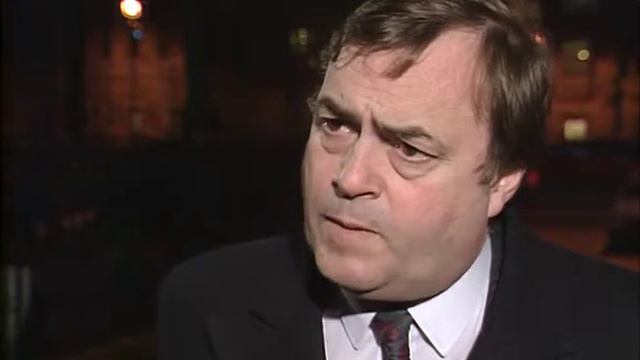 A young John Prescott talks about the Waterloo Express crash (1985) смотреть онлайн