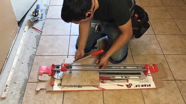 Como cortar tile usando Rubi Star 24 cutter смотреть онлайн