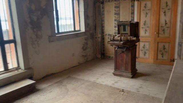 Фару (Португалия) - мрачнейший домик на продажу за 1 млн евро смотреть онлайн