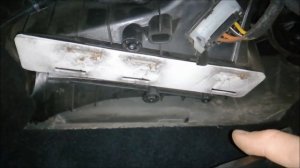 Замена салонного фильтра Шкода Октавия  А5