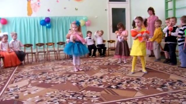 танец с пупсами в детском саду смотреть онлайн