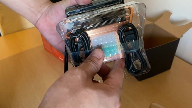 AMD Ryzen 7 2700X Processor with Wraith Prism RGB LED Cooler UNBOXING смотреть онлайн