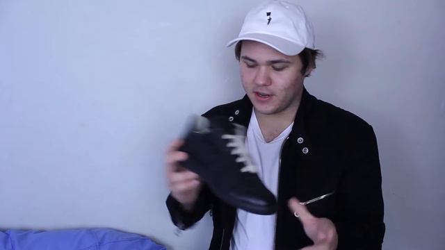 Maison Martin Margiela Replica (GAT) Review & On Foot смотреть онлайн