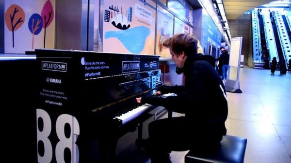 ALAN WALKER - FADED PUBLIC PIANO PERFORMANCE Peter Buka