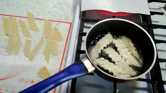 Хрустящий #хворост из ничего по-быстрому! Для моей гостьи! смотреть онлайн