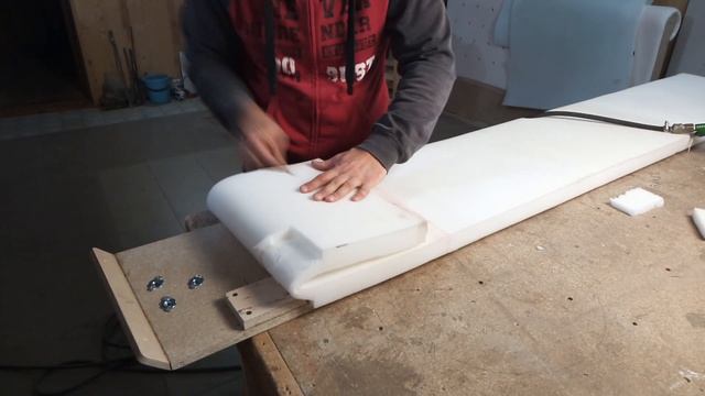 Кровать с мягким изголовьем и каретной стяжкой своими руками. Upholstered capitone bed DIY смотреть онлайн