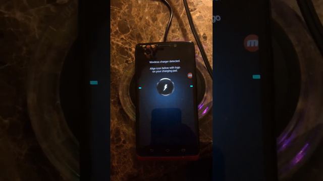 Motorola DROID Maxx: Qi Wireless Charging (BYTECH Rainbow LED 10W Wireless Charger) смотреть онлайн