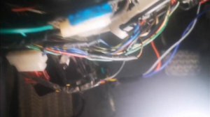 Тойота Раф 4 2004г точки подключения сигнализации