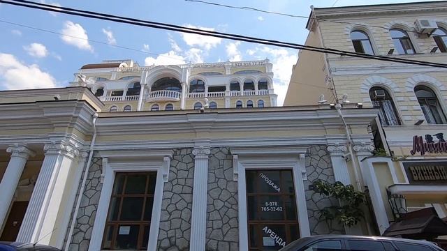 Отличный район для отдыха в Ялте. Номера телефонов квартиросдатчиков. Крым частный сектор.