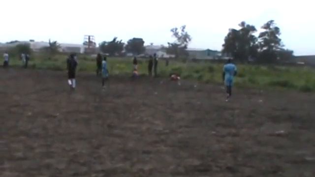 FOOT DOUGLAS KINGABWA смотреть онлайн