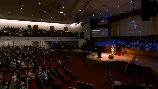 Наш Бог живой - Стихотворение - Татьяна смотреть онлайн