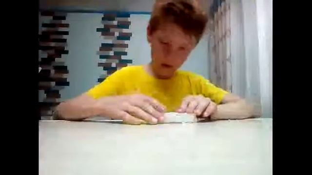 Как сделать кнопку ютуб из термоклея/я первый?? смотреть онлайн