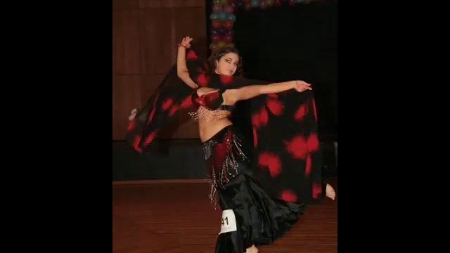 "Dance Queen" танец живота . +79052628425 смотреть онлайн