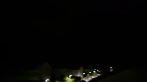 Странные бегающие огни в ночном небе
