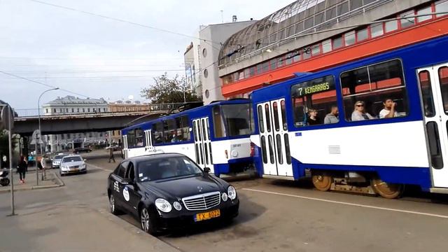 Уличные музыканты и уходящая натура смотреть онлайн