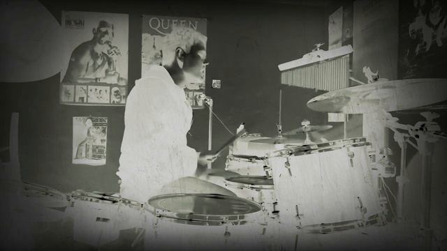 #music #strangefrontier Roger Taylor - Abandonfire, 1984 смотреть онлайн