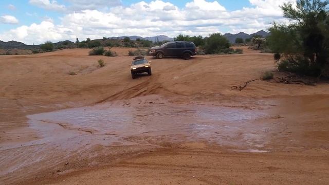 LIFTED 1995 Subaru Legacy LSi Playing in the Mud смотреть онлайн