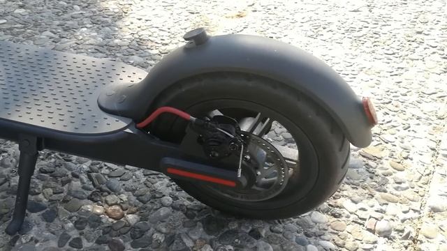 Xiaomi M365 - Mi Scooter ελληνικό REVIEW (ηλεκτρικό πατίνι Xiaomi) смотреть онлайн
