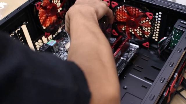 BUILD PC FOR MY FRIEND | I7 6700 FT GTX 1060 | PC BUILD | RAKIT PC смотреть онлайн