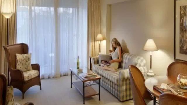 Южный Уэльс, Кофс-Харбор - Novotel Coffs Harbour Pacific Bay смотреть онлайн