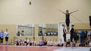 Спортивная акробатика ,тройка . 2