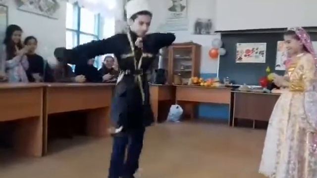 ЗОЛОТАЯ ОСЕНЬ.С БИЛБИЛ МАГАРАМКЕНТСКИЙ РАЙОН. смотреть онлайн