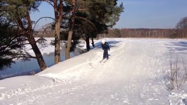 Мартовские покатушки на лыжах смотреть онлайн